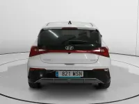 Usado Hyundai i20 101 CV (74 kW) 2024 Blanco Utilitario