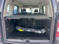 Usado Peugeot Rifter Allure 130 CV (95 kW) 2019 Gris Monovolumen