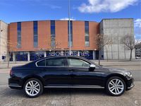 Usado VW Passat Sport 150 CV (110 kW) 2015 Negro Berlina