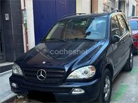 Usado Mercedes ML270 163 CV (119 kW) 2002 Azul SUV