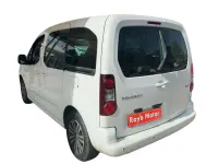 Usado Peugeot TePee Active 99 CV (72 kW) 2017 Blanco Van