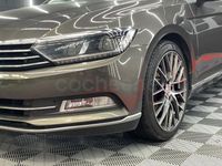 Usado VW Passat Sportline 150 CV (110 kW) 2015 Marrón Berlina