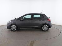 Usado Peugeot 208 Signature Sky 82 CV (60 kW) 2019 Gris Utilitario