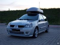 Usado Renault Clio II Privilege 80 CV (58 kW) 2004 Gris / plata Berlina