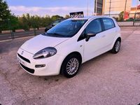 Usado Fiat Punto Young 75 HP (55 kW) 2014 Branco Citadino