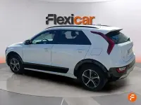 Usado Kia Niro 141 CV (103 kW) 2023 Blanco SUV