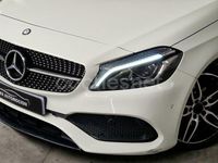 Usado Mercedes A180 AMG line 109 CV (80 kW) 2016 Blanco Berlina