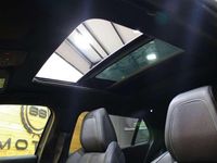 Usado Peugeot 2008 GT 131 CV (96 kW) 2021 Gris SUV