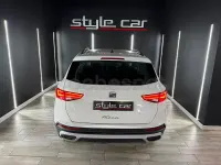 Usado Seat Ateca Style 150 CV (110 kW) 2022 Blanco SUV
