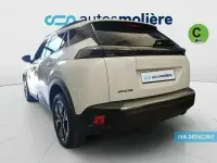 Usado Peugeot 2008 Allure 100 CV (73 kW) 2024 Blanco SUV
