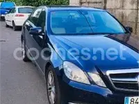 Usado Mercedes E220 Avantgarde 170 CV (125 kW) 2011 Azul Berlina