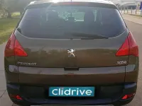 Usado Peugeot 3008 Premium 111 CV (81 kW) 2010 Marrón Familiar