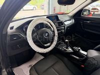Usado BMW 118 Comfort Edition 150 CV (110 kW) 2018 Gris / plata Utilitario