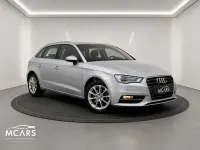 Usado Audi A3 Attraction 110 CV (80 kW) 2016 Gris / plata Berlina