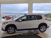 Usado Peugeot 2008 Allure 120 CV (88 kW) 2015 Blanco SUV