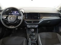 Usado Skoda Fabia Essence 80 CV (58 kW) 2024 Gris Utilitario