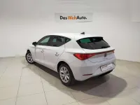 Usado Seat Leon ST FR 116 CV (85 kW) 2025 Blanco Familiar