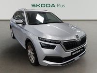 Usado Skoda Kamiq Style 150 CV (110 kW) 2022 Gris / plata SUV