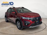 Usado Dacia Sandero Essentiel 101 CV (74 kW) 2021 Rojo Utilitario