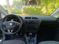 Usado Seat Leon Sport 125 CV (91 kW) 2010 Negro Utilitario