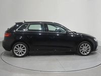 Usado Audi A3 Design 116 CV (85 kW) 2019 Negro Berlina