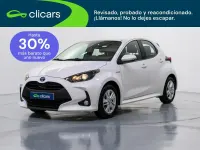 Usado Toyota Yaris Active 75 CV (55 kW) 2021 Blanco Utilitario