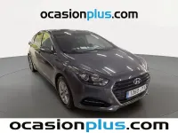 Usado Hyundai i40 115 CV (84 kW) 2017 Gris Berlina