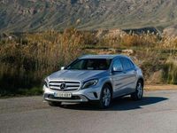 Usado Mercedes GLA200 Urban 136 CV (100 kW) 2017 Gris SUV