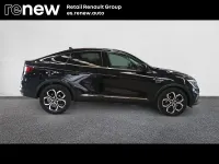 Usado Renault Arkana Zen 145 CV (106 kW) 2022 Negro SUV