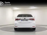 Usado Toyota Corolla Style 140 CV (102 kW) 2024 Blanco Berlina