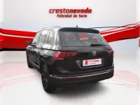 Usado VW Tiguan R-line 245 CV (180 kW) 2023 Negro SUV