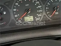 Usado Kia XCeed 136 CV (100 kW) 2019 Amarillo SUV