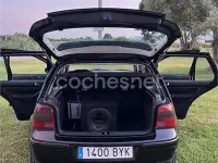 Usado VW Golf IV Conceptline 100 CV (73 kW) 2002 Negro Berlina