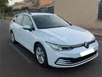 Usado VW Golf VIII Life 115 CV (84 kW) 2021 Blanco Familiar