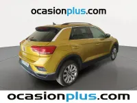 Usado VW T-Roc Advance 150 CV (110 kW) 2021 Amarillo SUV