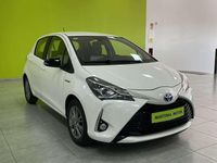 Usado Toyota Yaris Hybrid Active 99 CV (72 kW) 2020 Blanco Utilitario