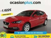 Usado Seat Leon Reference 90 CV (66 kW) 2021 Rojo Utilitario