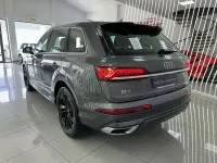 Usado Audi Q7 Ambiente 286 CV (210 kW) 2021 Gris SUV