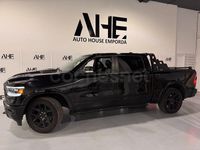 Usado RAM 1500 401 CV (294 kW) 2023 Negro Recogida