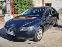 Usado Volvo S40 Momentum 136 CV (100 kW) 2006 Negro Berlina