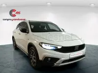 Usado Fiat Tipo Cross 101 CV (74 kW) 2022 Blanco Berlina