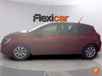 Usado Renault Clio Business 91 CV (66 kW) 2022 Rojo Utilitario