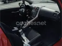 Usado Toyota Auris Luna 126 CV (92 kW) 2008 Rojo Utilitario