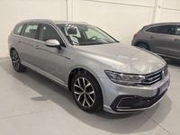 Usado VW Passat GTE 218 CV (160 kW) 2022 Gris Familiar