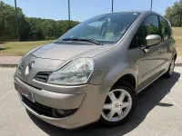 Usado Renault Modus Dynamique 110 CV (80 kW) 2008 Beige Monovolumen