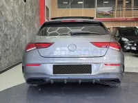 Usado Mercedes CLA220 Shooting Brake 190 CV (139 kW) 2021 Gris / plata Familiar