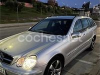 Usado Mercedes C220 Elegance 143 CV (105 kW) 2003 Gris / plata Familiar