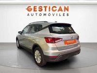Usado Seat Arona Style 110 CV (80 kW) 2023 Gris SUV