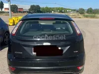 Usado Ford Focus Trend 90 CV (66 kW) 2009 Negro Berlina