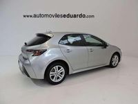 Usado Toyota Corolla 140 CV (102 kW) 2023 Plateado Berlina